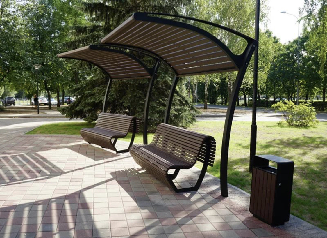 <span style="font-weight: 700;">Металлические скамейки и урны</span>